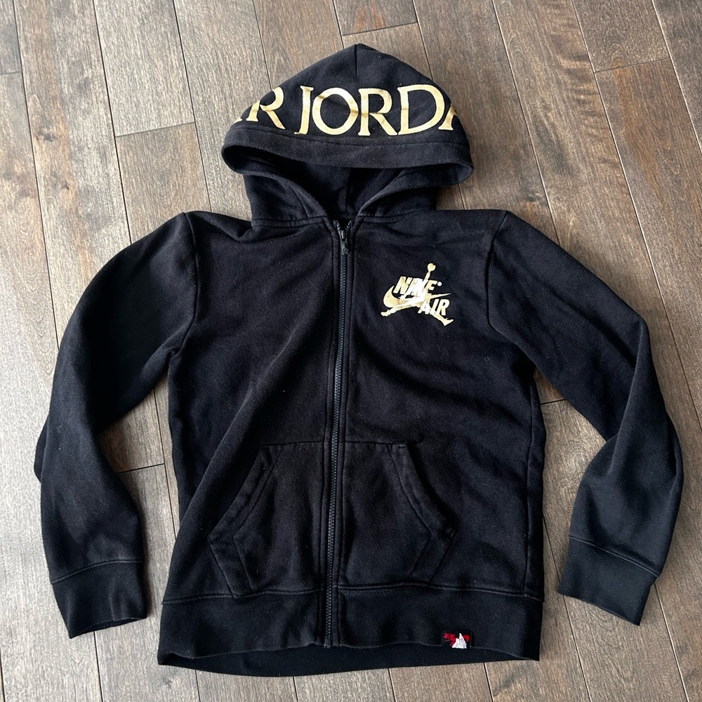 Air Jordan zip up hoodie size L 12-13 youth